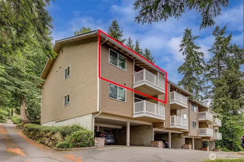 $369,950 | 8642 164th Avenue Northeast, Unit B204, Redmond, WA 98052