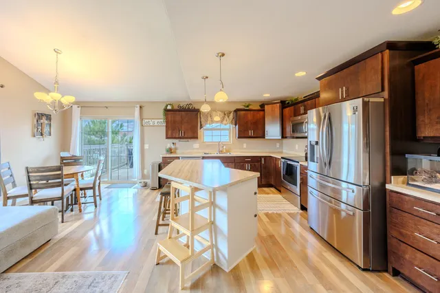 $305,000 | 2008 Whiting Road Northwest, Unit 25, Bemidji, MN 56601