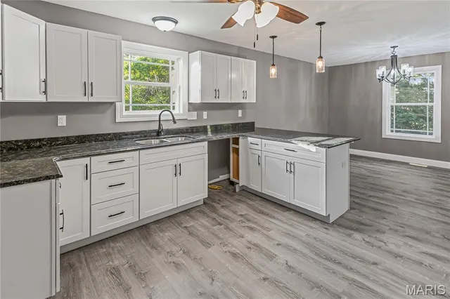 $355,000 | 1127 Redwing Court, Grafton, IL 62037