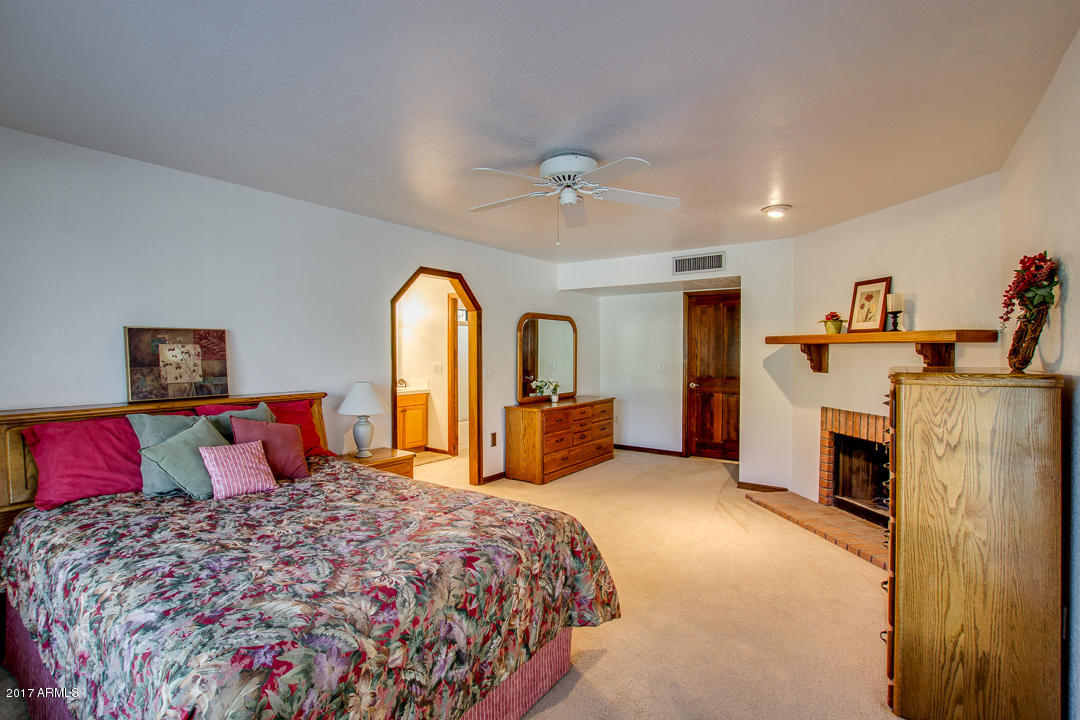 621 North Riata Street Gilbert, AZ 85234 - Photo 24 of 69 27-Riata