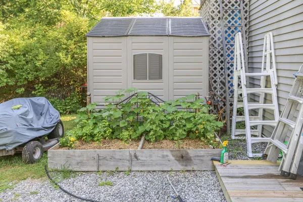 $499,000 | 53 Lincolnville Avenue, Belfast, ME 04915