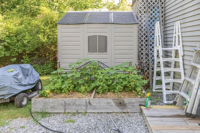 $550,000 | 53 Lincolnville Avenue, Belfast, ME 04915