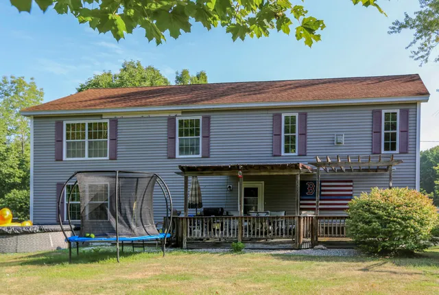 $550,000 | 53 Lincolnville Avenue, Belfast, ME 04915