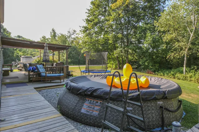 $550,000 | 53 Lincolnville Avenue, Belfast, ME 04915