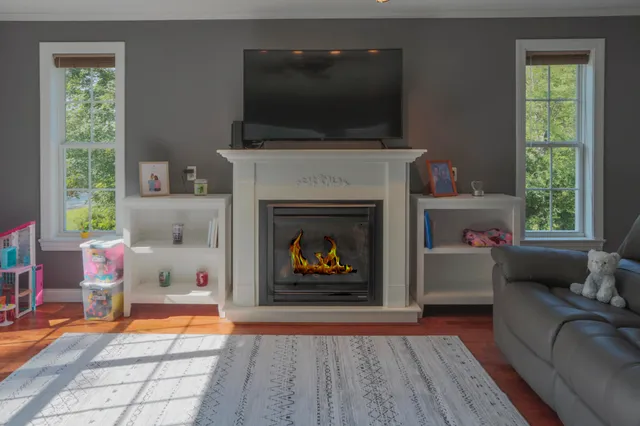 $550,000 | 53 Lincolnville Avenue, Belfast, ME 04915