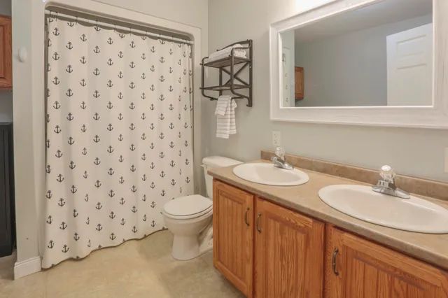 $550,000 | 53 Lincolnville Avenue, Belfast, ME 04915