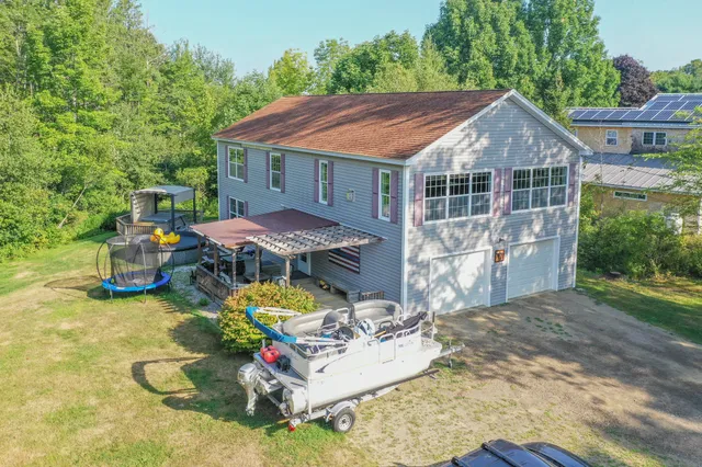 $550,000 | 53 Lincolnville Avenue, Belfast, ME 04915