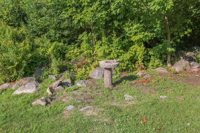 $550,000 | 53 Lincolnville Avenue, Belfast, ME 04915