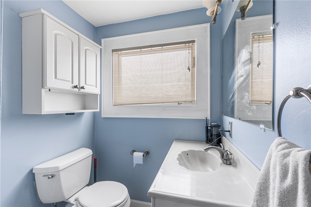 443 Crossfield Road Irondequoit, NY 14609 - Photo 16 of 28