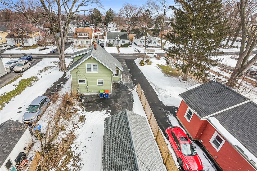 443 Crossfield Road Irondequoit, NY 14609 - Photo 20 of 28