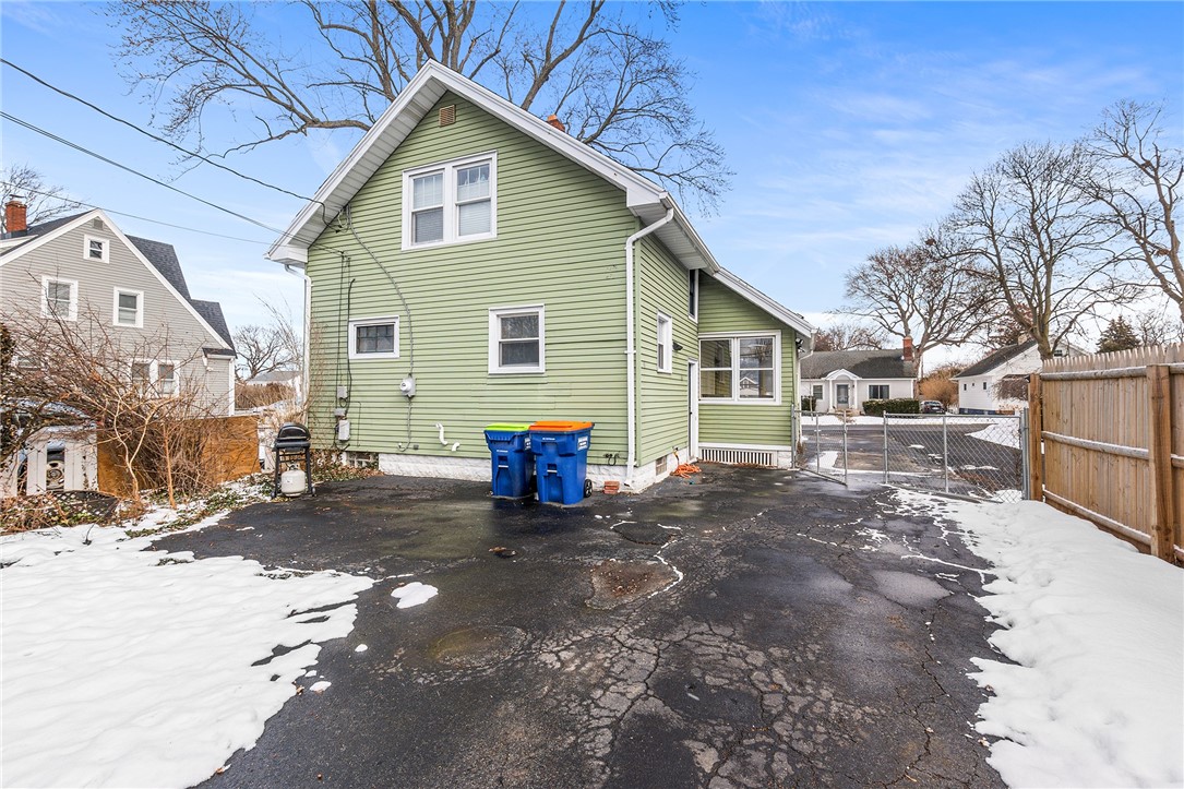 443 Crossfield Road Irondequoit, NY 14609 - Photo 22 of 28