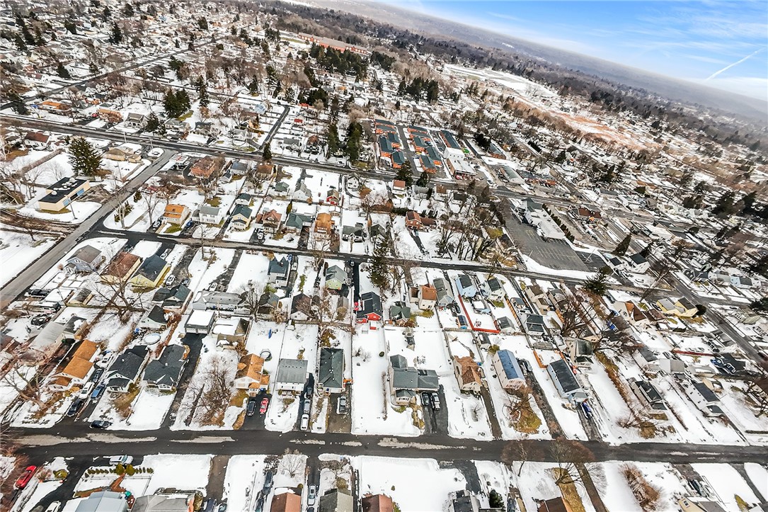 443 Crossfield Road Irondequoit, NY 14609 - Photo 24 of 28