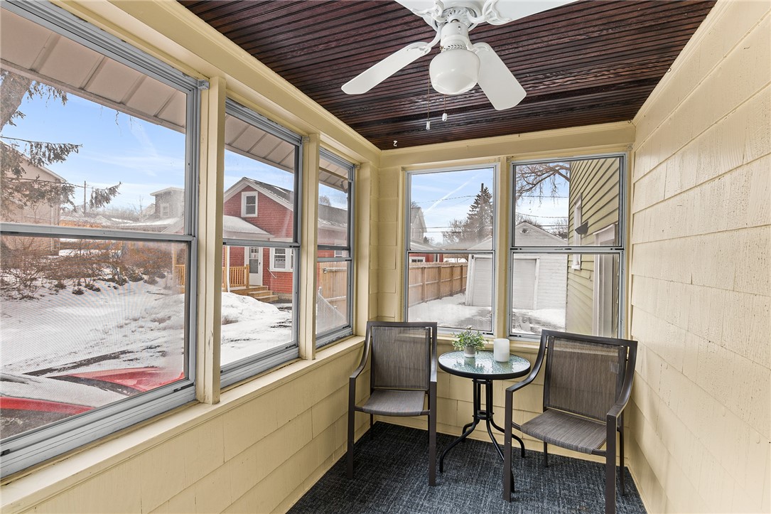 443 Crossfield Road Irondequoit, NY 14609 - Photo 4 of 28