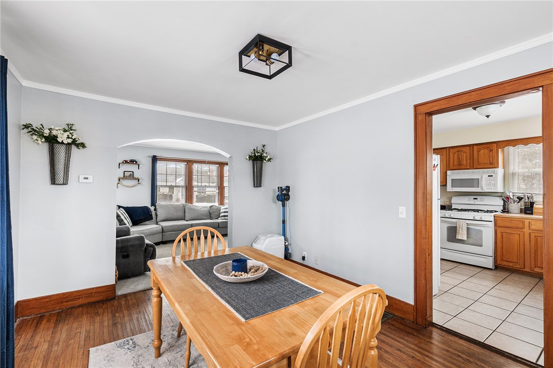 443 Crossfield Road Irondequoit, NY 14609 - Photo 10 of 28