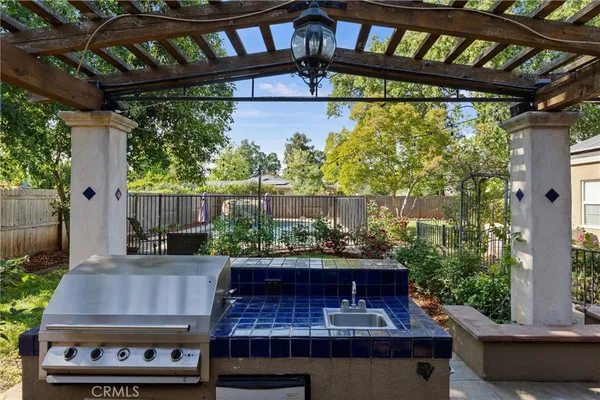 $964,500 | 1470 Vallombrosa Avenue, Chico, CA 95926