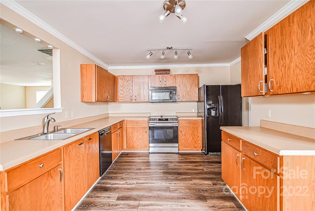 910 Torsion Lane Clover, SC 29710 - Photo 19 of 43