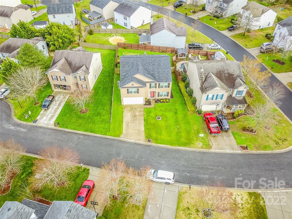 910 Torsion Lane Clover, SC 29710 - Photo 4 of 43