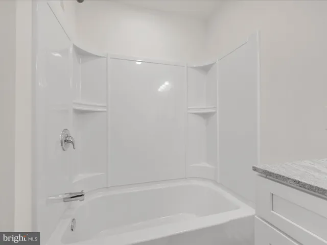 $219,000 | 21 Market Street, Tamaqua, PA 18252