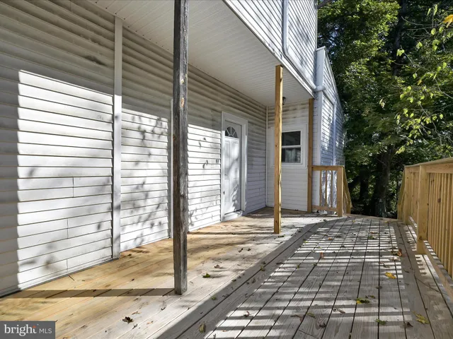 $219,000 | 21 Market Street, Tamaqua, PA 18252