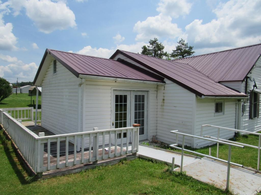 11617 Hanover Road Coeburn, VA 24230 - Photo 4 of 22 Photo 4