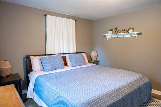 $212,500 | 2405 Northeast 48th Street, Kansas City, MO 64118