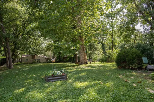 $212,500 | 2405 Northeast 48th Street, Kansas City, MO 64118