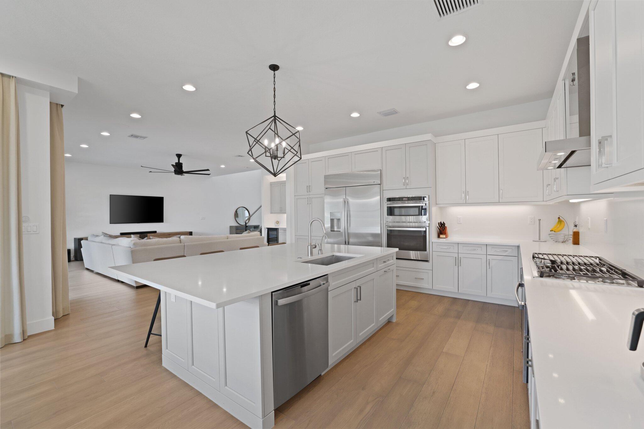 17069 Teton River Road Boca Raton, FL 33496 - Photo 11 of 70 Kitchen