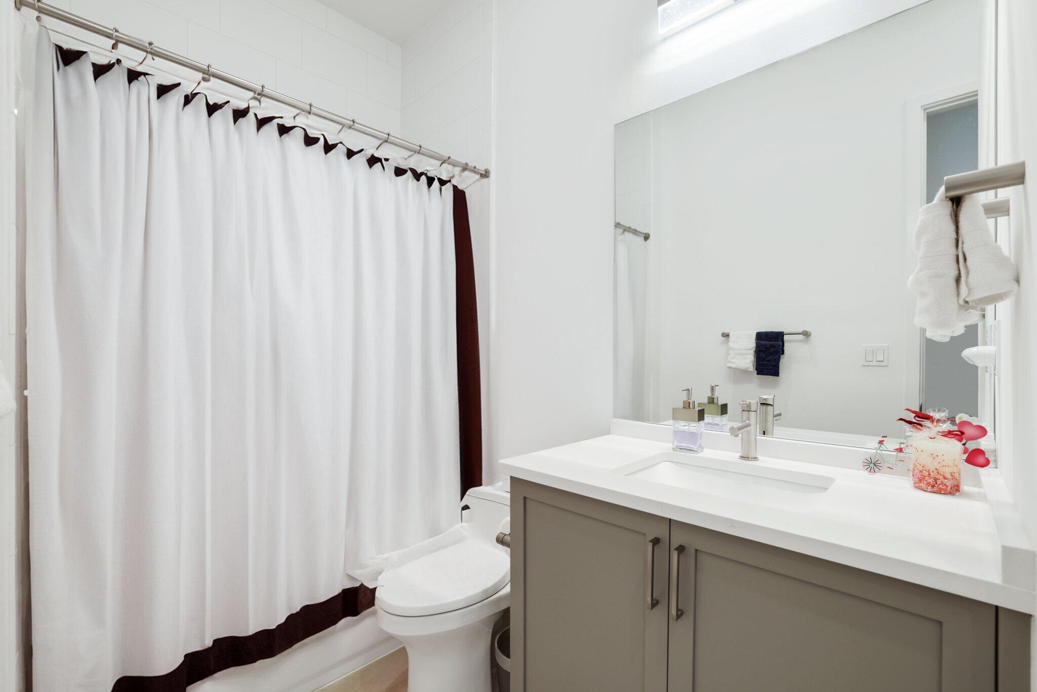 17069 Teton River Road Boca Raton, FL 33496 - Photo 21 of 70 Bathroom 1 first floor