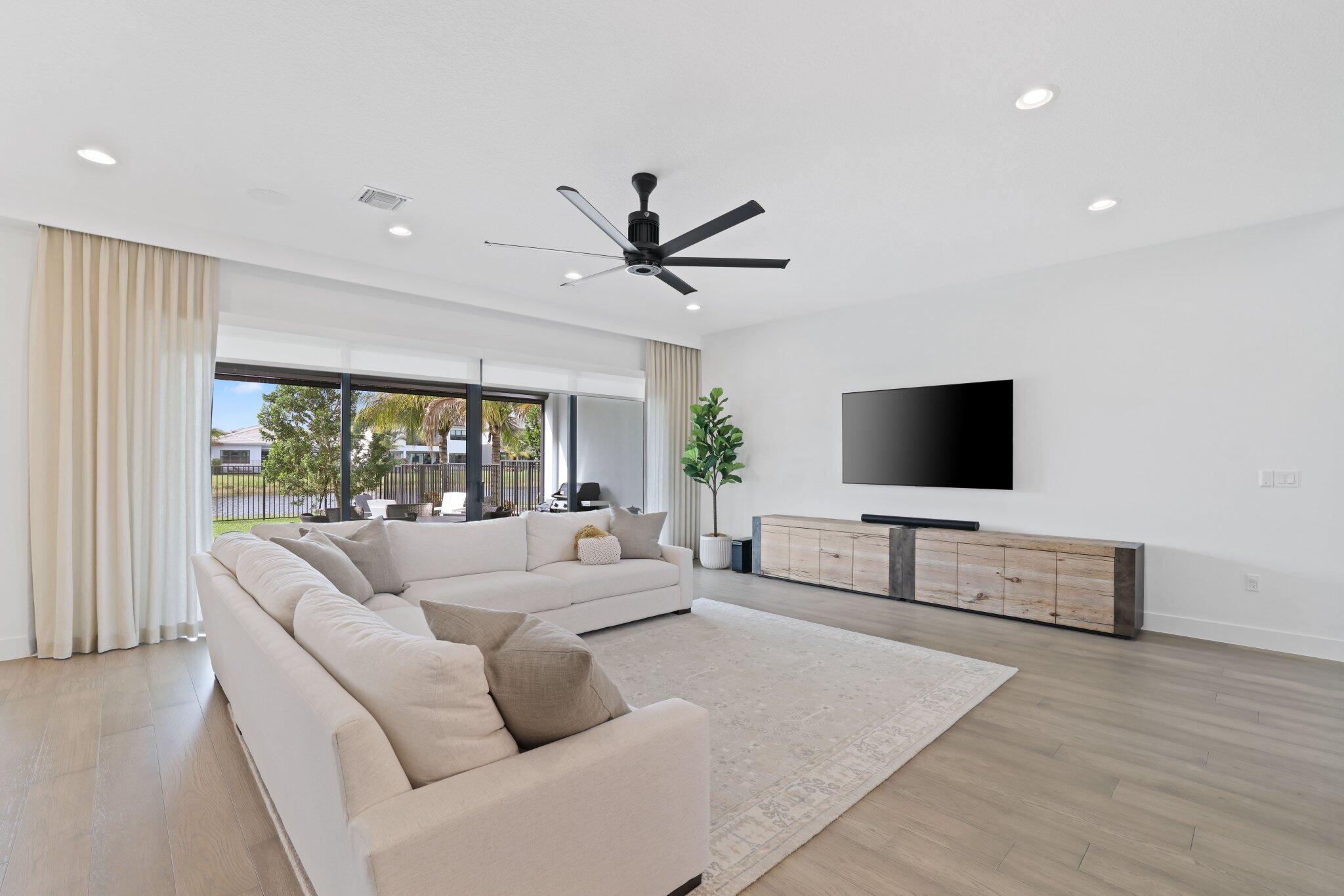 17069 Teton River Road Boca Raton, FL 33496 - Photo 5 of 70 Living room