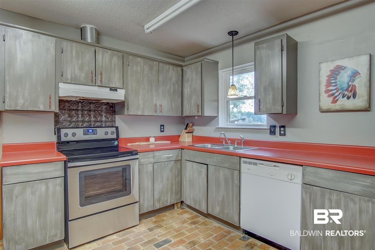 22601 Price Grubbs Road Robertsdale, AL 36567 - Photo 15 of 39