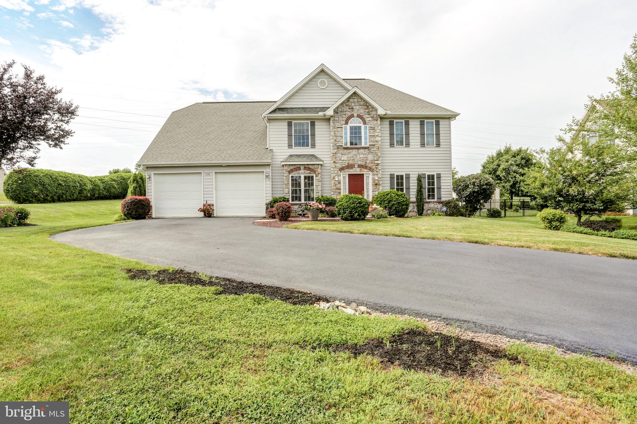 1305 Pheasant Run Road Middletown, PA 17057 - Photo 2 of 66 Gallery Image 2