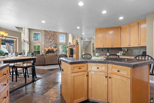 288 South Hillside Drive Elk Ridge, UT 84651 - Photo 9 of 27