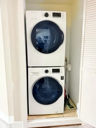 $189,900 | 300 Farington Boulevard, Unit 48, Holland, MI 49423