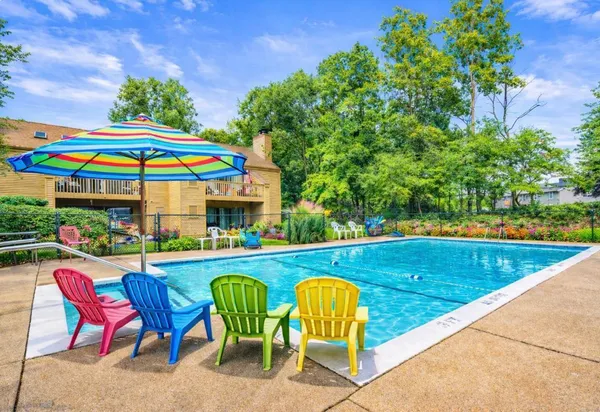 $189,900 | 300 Farington Boulevard, Unit 48, Holland, MI 49423