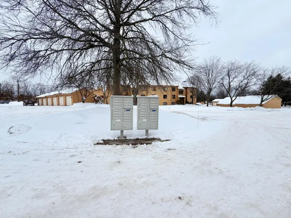 $189,900 | 300 Farington Boulevard, Unit 48, Holland, MI 49423