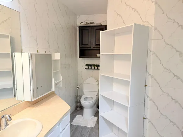 $189,900 | 300 Farington Boulevard, Unit 48, Holland, MI 49423