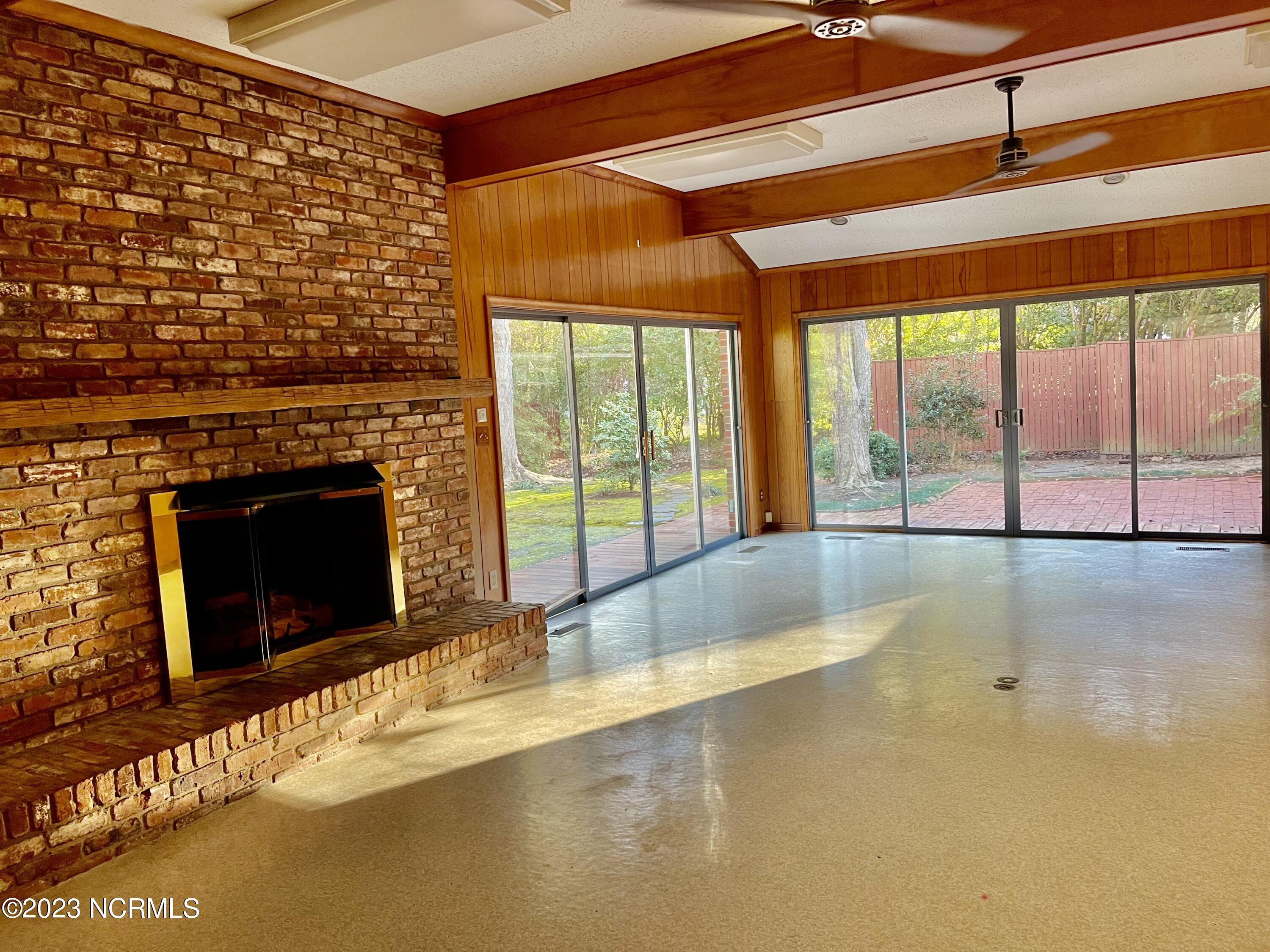 1424 Cumberland Circle Rockingham, NC 28379 - Photo 26 of 48 back sunroom / family room