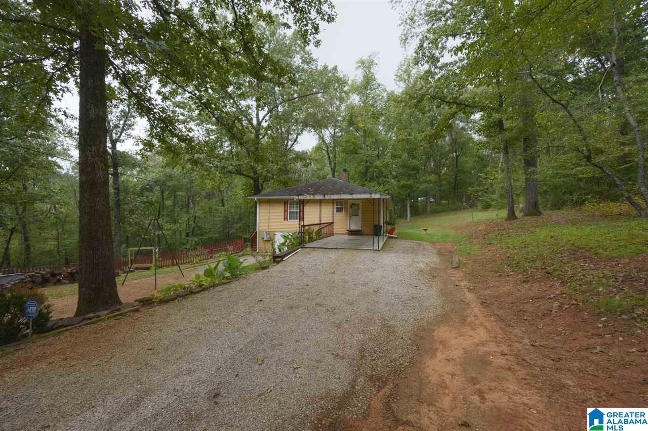 6125 Mountain Ridge Road Trussville, AL 35173 - Photo 2 of 28
