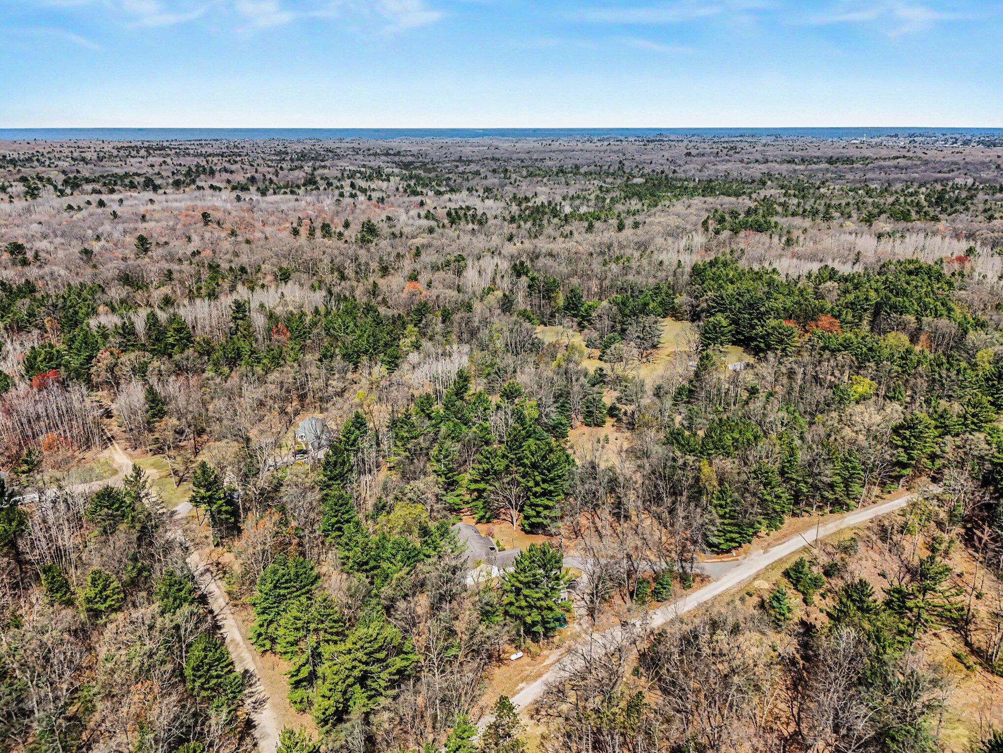 4905 Wayne Road Pentwater, MI 49449 - Photo 30 of 35 034_file_2339