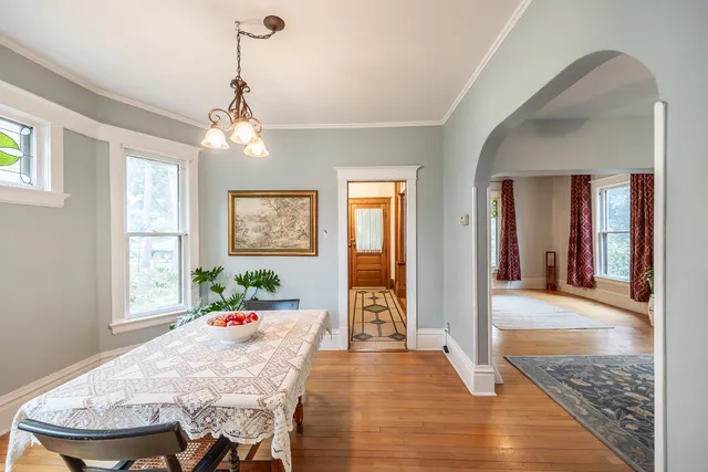 $299,000 | 144 Hill Avenue, Elgin, IL 60120