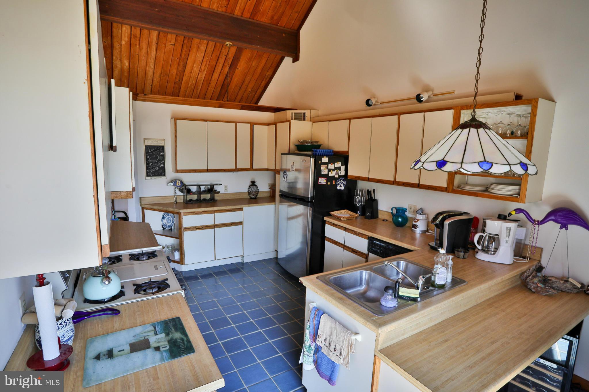 5241 Ragged Point Road Cambridge, MD 21613 - Photo 11 of 26 Kitchen