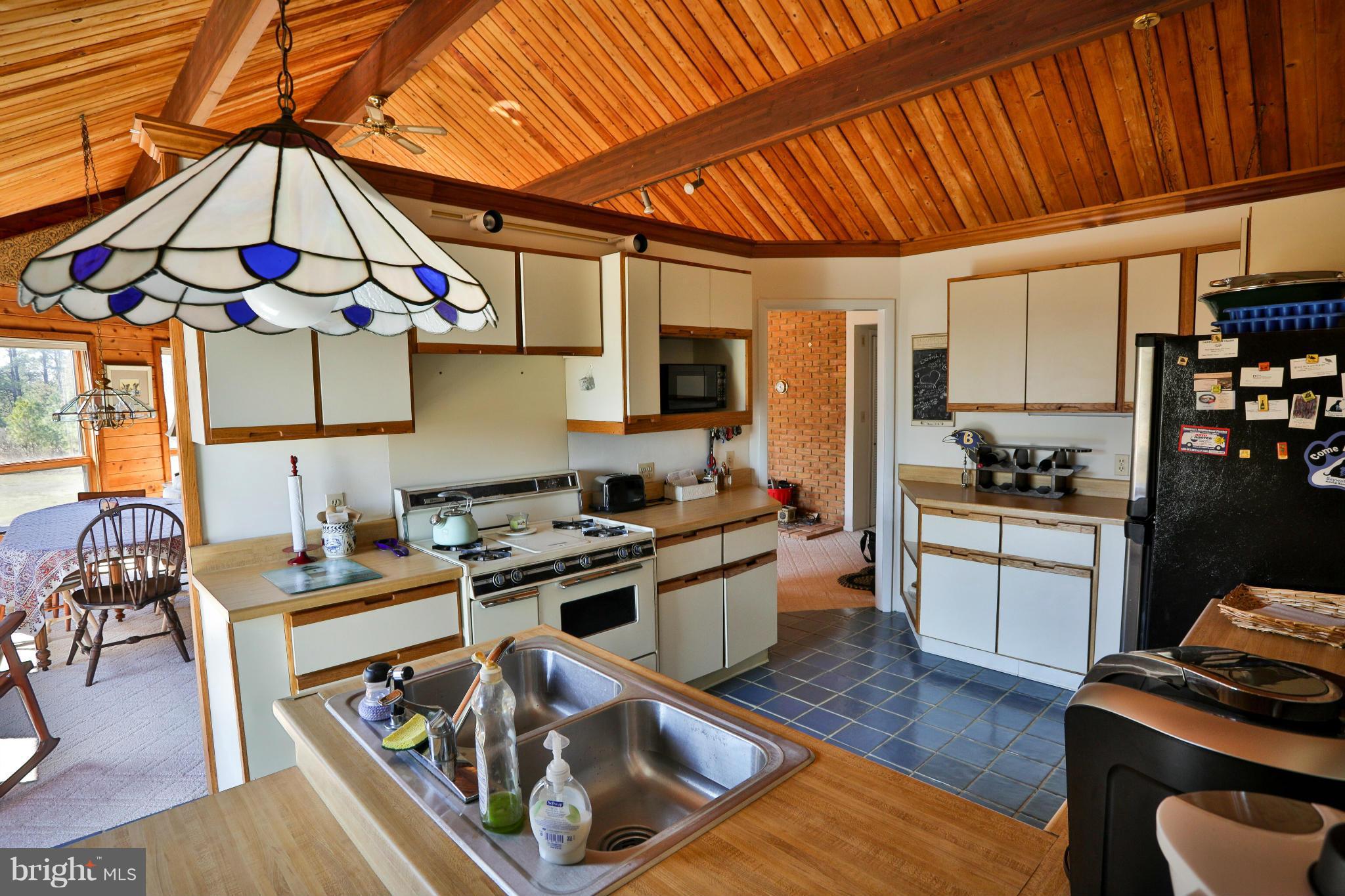 5241 Ragged Point Road Cambridge, MD 21613 - Photo 12 of 26 Kitchen