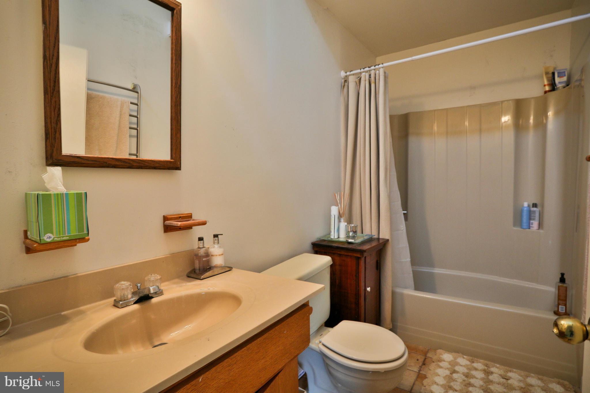 5241 Ragged Point Road Cambridge, MD 21613 - Photo 22 of 26 Bath