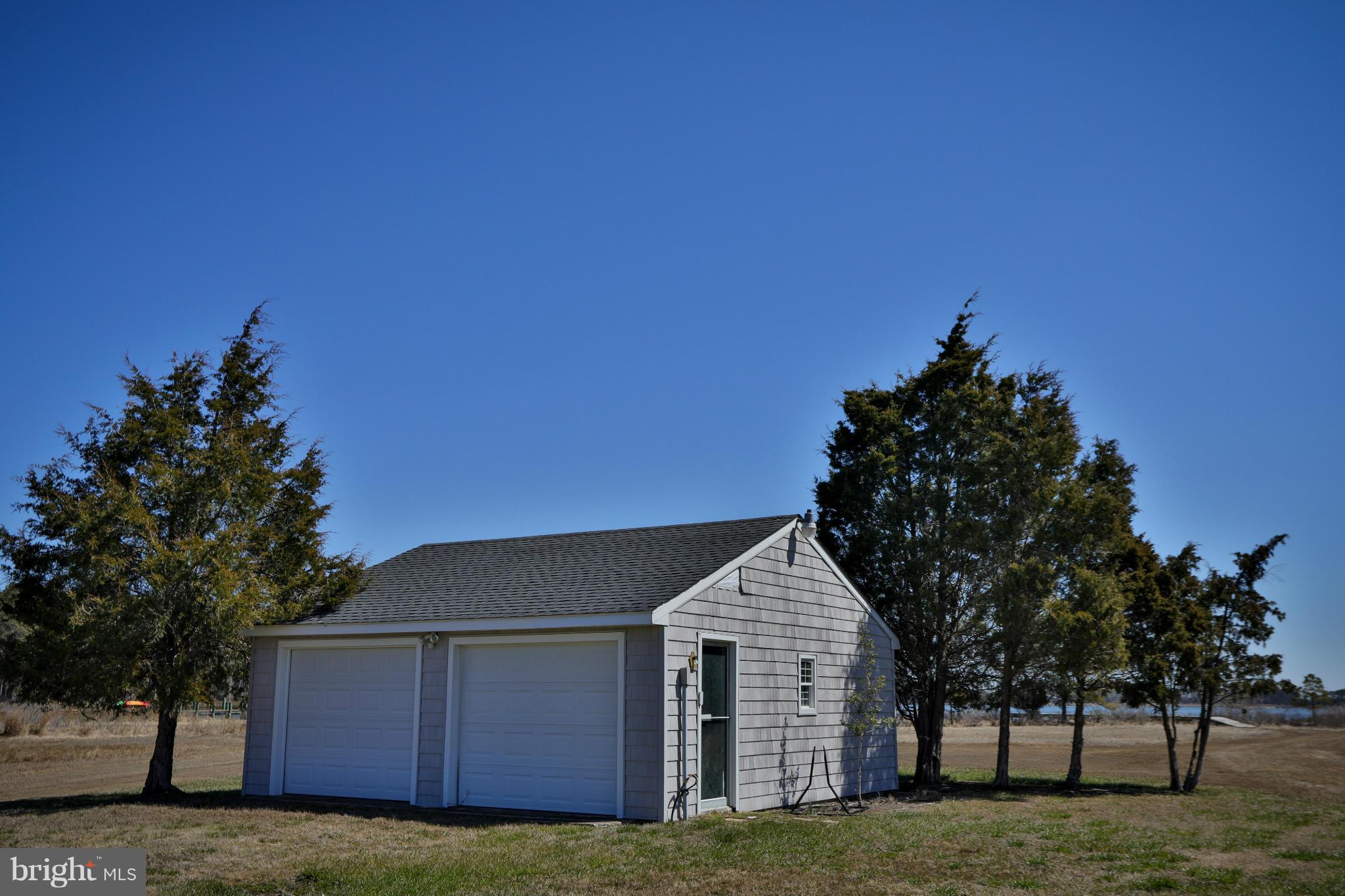 5241 Ragged Point Road Cambridge, MD 21613 - Photo 6 of 26 2 car garage & workshop