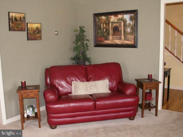 19 Orion Road Boiling Springs, PA 17007 - Photo 13 of 24 Gallery Image 13