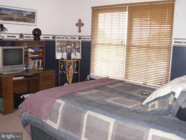 19 Orion Road Boiling Springs, PA 17007 - Photo 21 of 24 Gallery Image 21