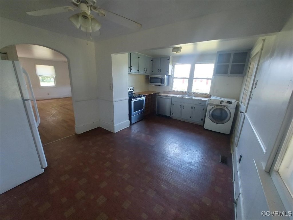 4870 Water View Road Water View, VA 23180 - Photo 6 of 14 Kitchen featuring washer / clothes dryer, applianc