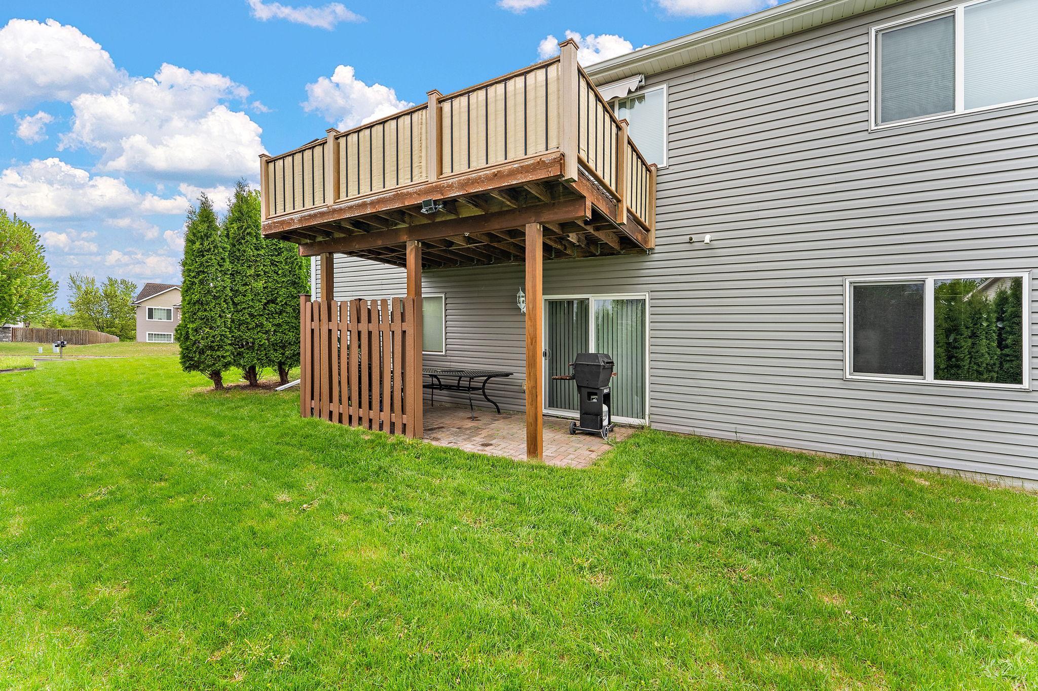 12012 Mayview Cove Lindstrom, MN 55045 - Photo 4 of 32
