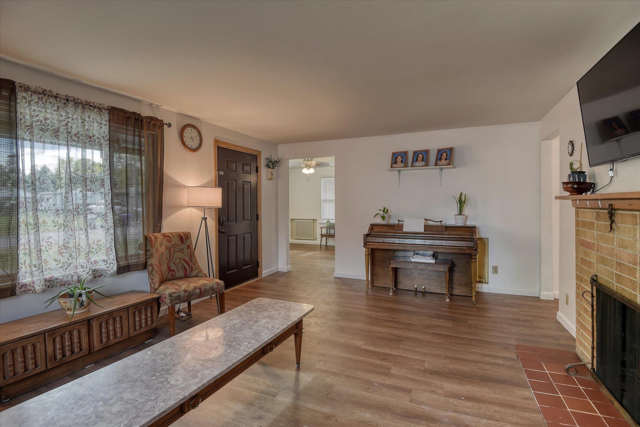 714 North Burns Road Spokane Valley, WA 99216 - Photo 6 of 35