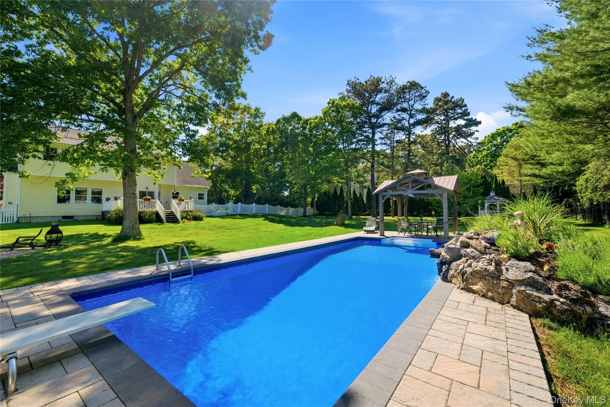 9 Ridgefield Drive Shoreham, NY 11786 - Photo 42 of 50